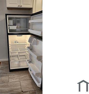 5th image of 2007 Winmar Ln