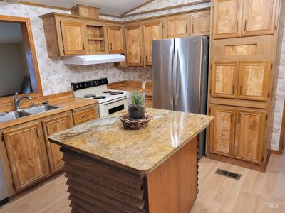 2 Chinook Ln, Orofino, ID, 83544