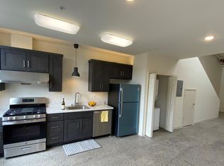 935 61st St, Oakland, CA 94608