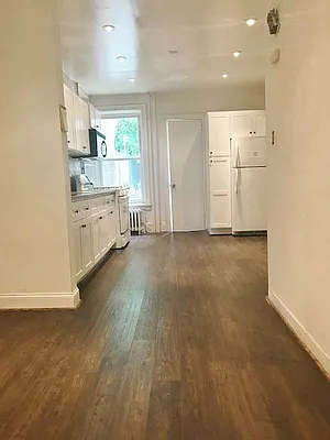 Rented by Azure Realty NY LLC | media 8