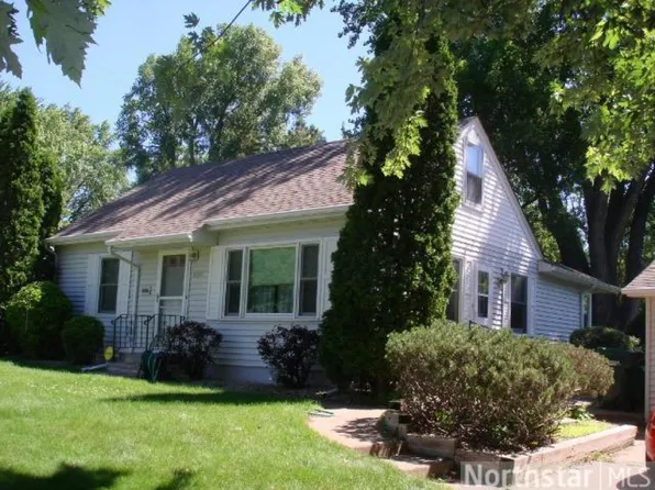 4705 Heights Dr NE, Columbia Heights, MN 55421