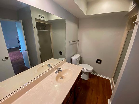 4th image of 13835 Turnberry Ln Unit 1-125