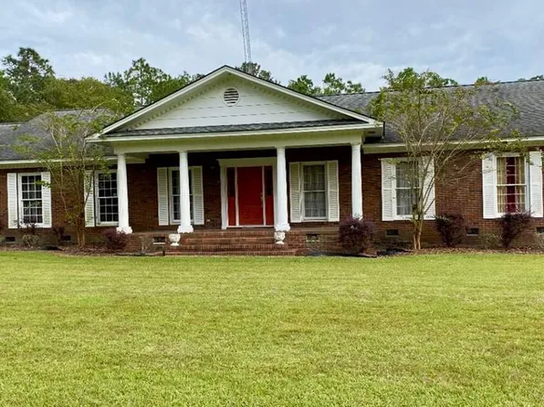 5110 Highway 221 N, Douglas, GA 31533