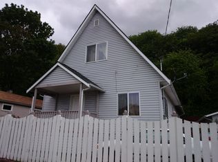 5560 18th Ave S, Seattle, WA 98108