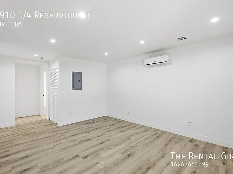 2910 1/4 Reservoir St — Photo 3