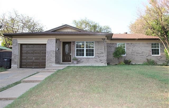 1st image of 7820 Llano Ave