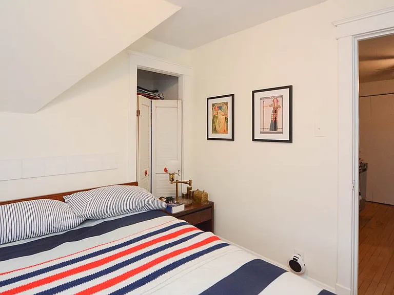 1721 W Nelson St #3 — Photo 16