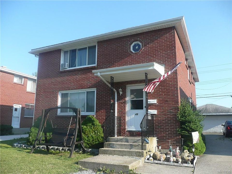 1st image of 49 Saint Joan Ln