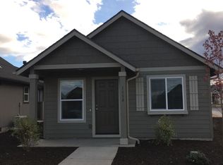 1554 SW 36th Loop, Redmond, OR 97756