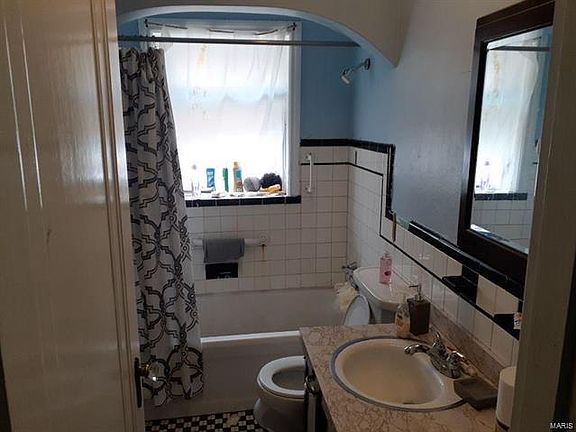 4th image of 4445 Catherine Pl