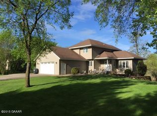 2540 Reeds Villa Ln SW, Alexandria, MN 56308