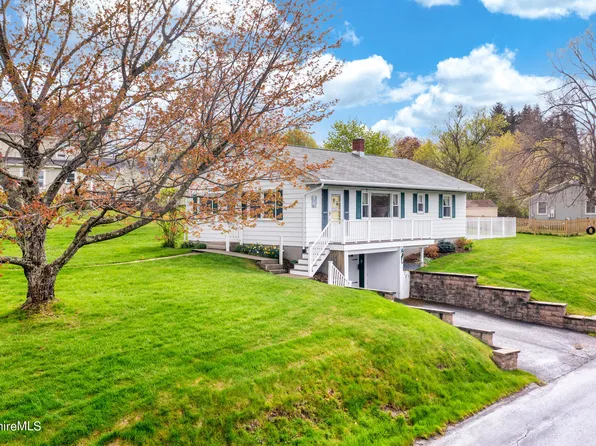 277 Luce Rd, Williamstown, MA 01267