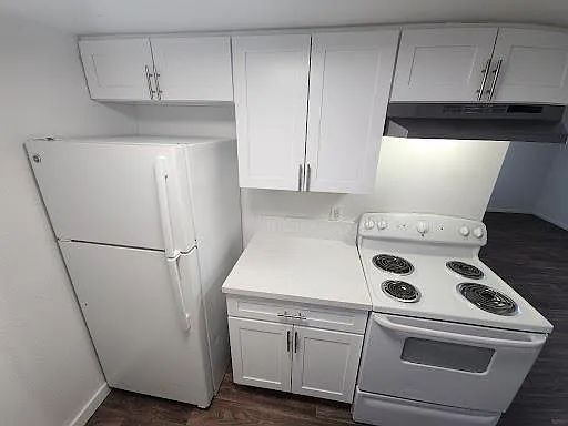 5820 Dodd St — Photo 7