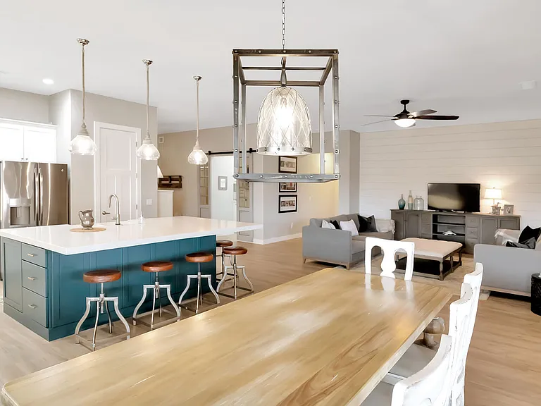 10226 E Laguna Azul Ave — Photo 12