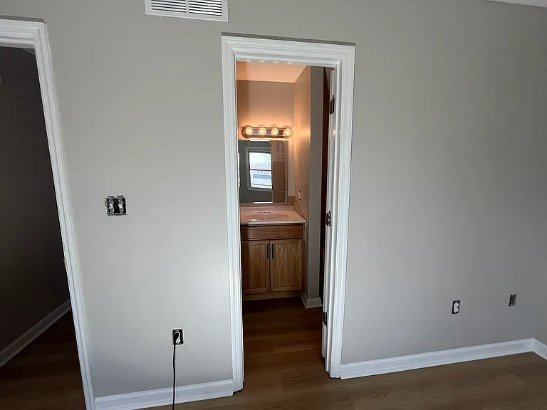 112 Lakeview Dr — Photo 16