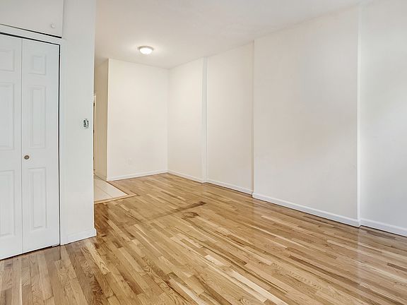 5th image of 416 E 73rd St #2BF