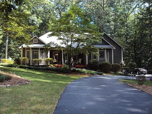 1st image of 1629 Fairway Dr