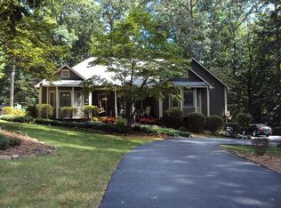 1629 Fairway Dr, Newton, NC 28658
