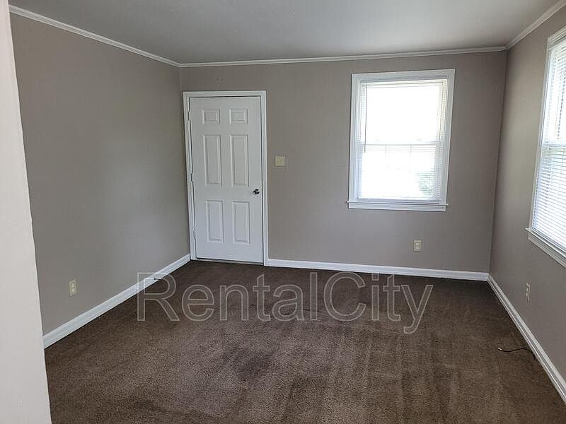 1st image of 529 N Sampson Ave #B-1