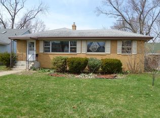 525 Parkovash Ave, South Bend, IN 46617