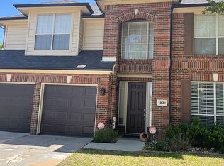 1821 Honey Mesquite Ln, Flower Mound, TX 75028
