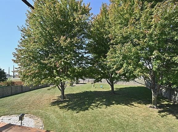 4th image of 13630 Hunter Dr