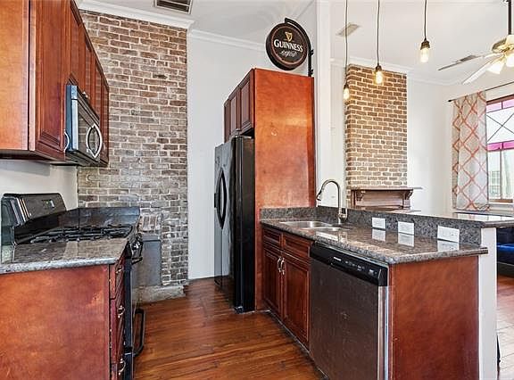4th image of 2622 Annunciation St