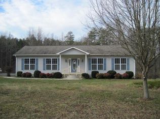 218 Pine Needles Rd, Reidsville, NC 27320