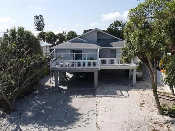 207 71st St #E, Holmes Beach, FL 34217