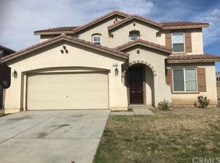 2725 Garnet Ln, Lancaster, CA 93535