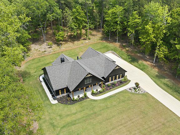 3rd image of 1231 Spinnaker Rd
