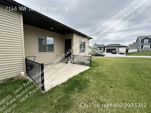 7146 NW 18th St #A Photo 1
