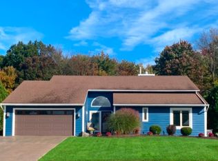 2700 Grandview Pl, Endicott, NY 13760