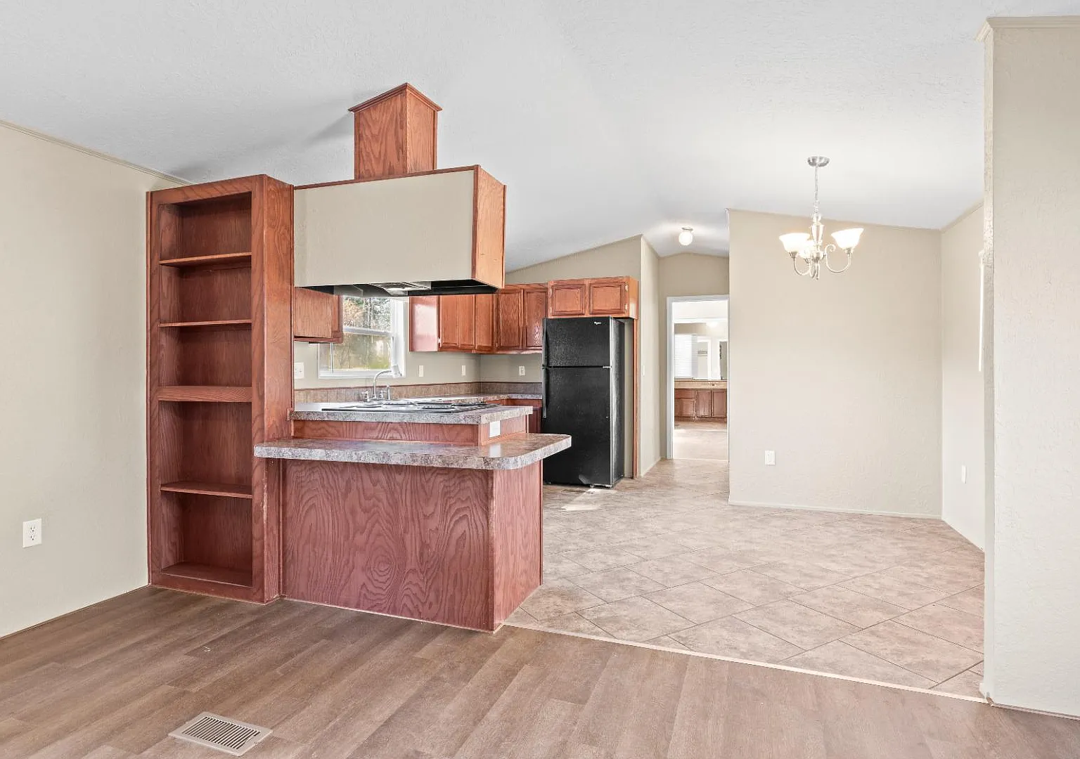 15705 Country Way — Photo 3