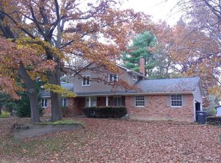 10639 Lee Ann Dr, Brighton, MI