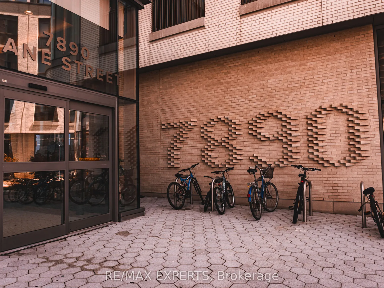 Transit City 5 — Photo 2
