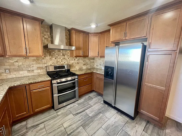 1544 S Fraser Way — Photo 10