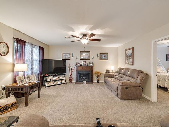 5th image of 501 NW 7th St