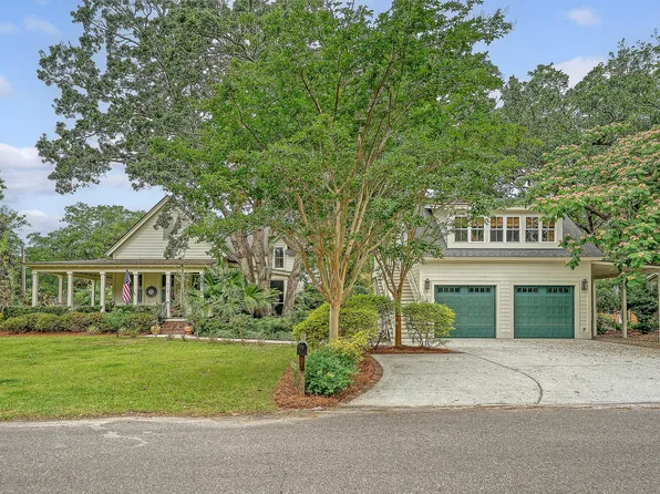 312 Hobcaw Dr, Mount Pleasant, SC 29464