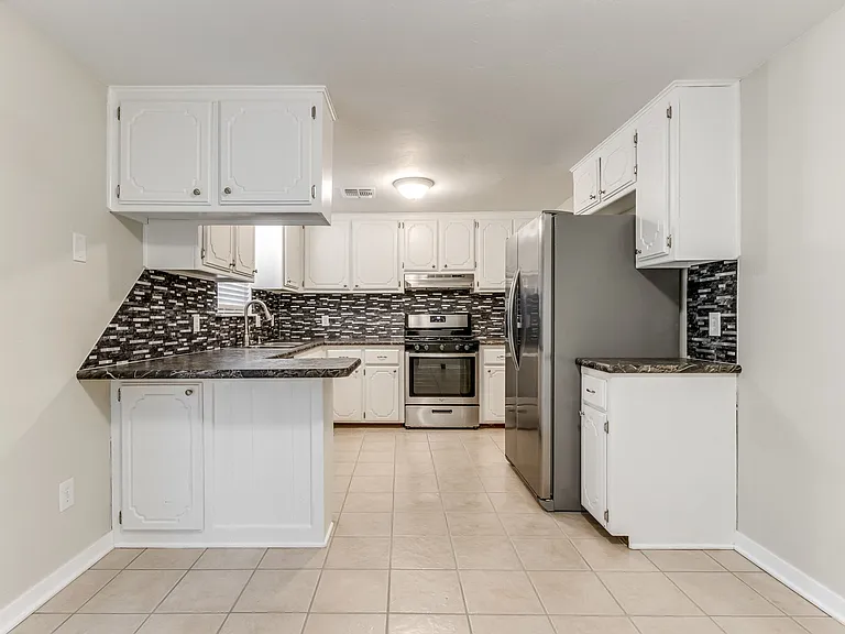 8413 Bigwood Dr — Photo 13
