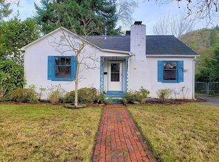 733 W Union St, Roseburg, OR 97471