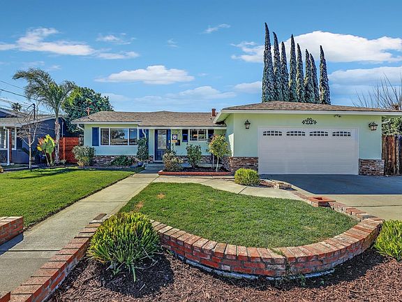 5th image of 712 Ventura Dr
