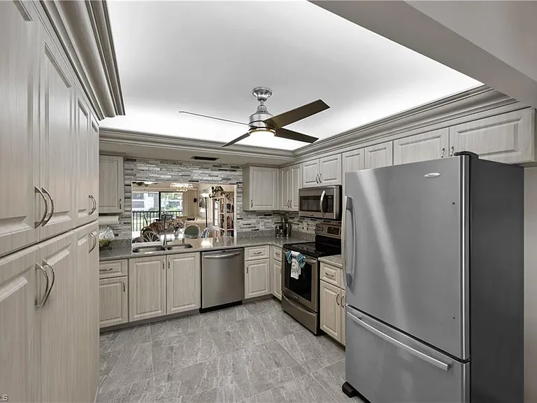 500 Misty Pines Cir #206 — Photo 9