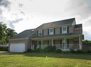 422 Yancy Ct, Chesapeake, VA 23322