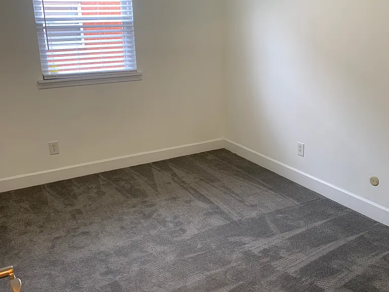 1397 Broadview Ave #8 — Photo 14