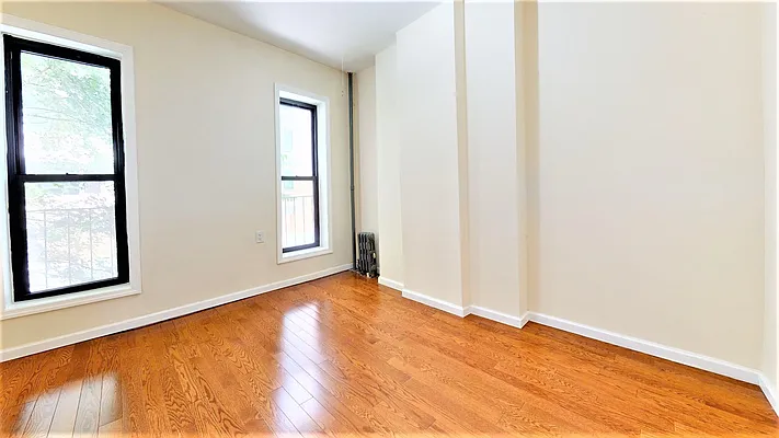 Rented by Bond New York | media 2