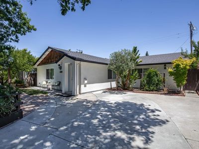 10250 Calvert Dr, Cupertino, CA, 95014