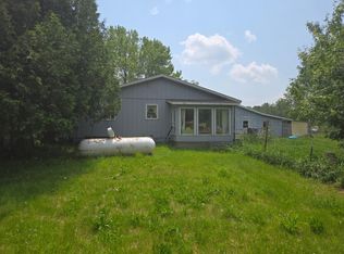 1976 19 Mile Rd, Barryton, MI 49305