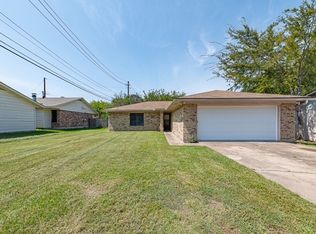 3005 Red Robin Loop, Bryan, TX 77802