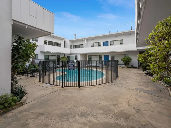 2031 N Beachwood Dr #22, Los Angeles, CA 90068